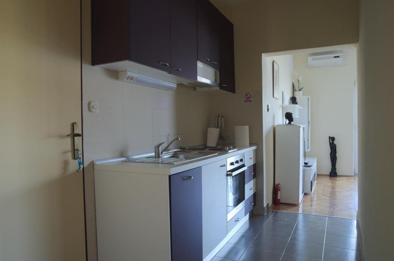 Fei Fei Apartments 2 Račišće Εξωτερικό φωτογραφία